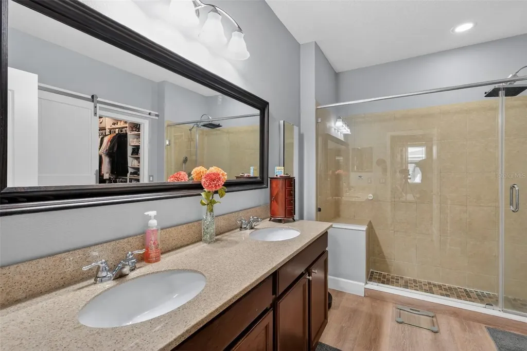 2502 Isabela Terrace Kissimmee FL 34743