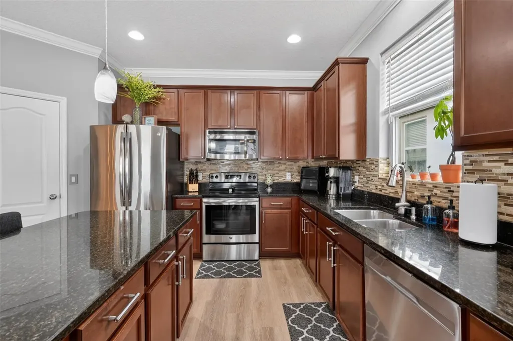 2502 Isabela Terrace Kissimmee FL 34743