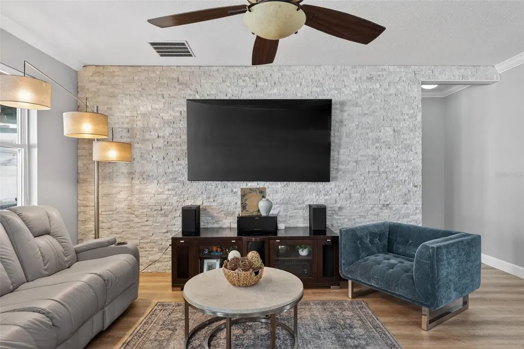 2502 Isabela Terrace Kissimmee FL 34743