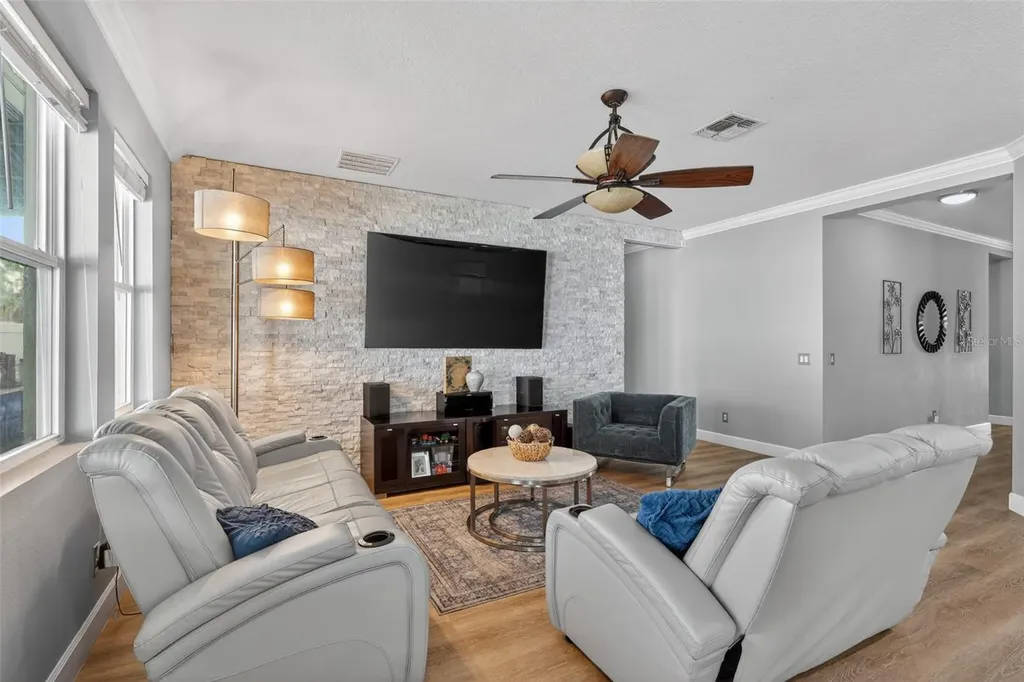 2502 Isabela Terrace Kissimmee FL 34743