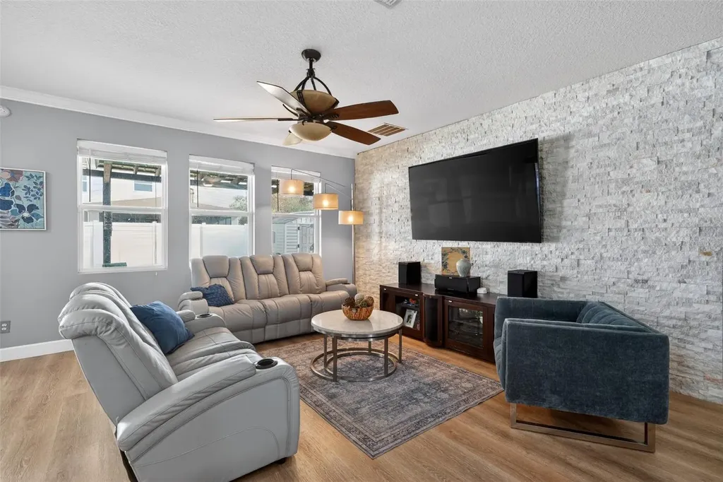 2502 Isabela Terrace Kissimmee FL 34743