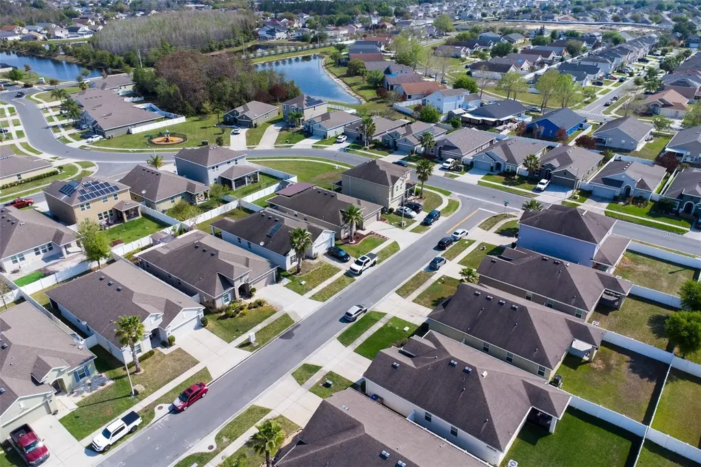 2502 Isabela Terrace Kissimmee FL 34743