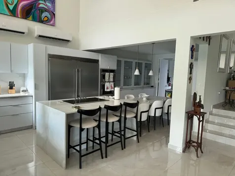 7 Mountain View E St, Lomas Del Sol Guaynabo PR 00969