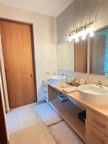 7 Mountain View E St, Lomas Del Sol Guaynabo PR 00969