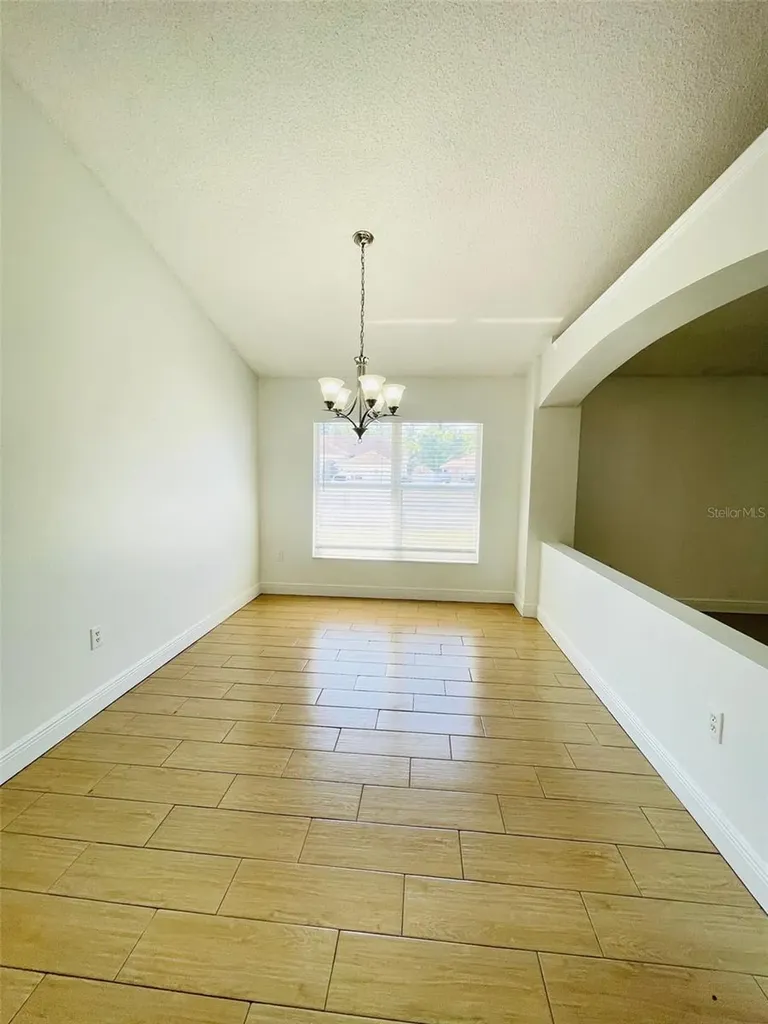 2425 Timothy Lane Kissimmee FL 34743