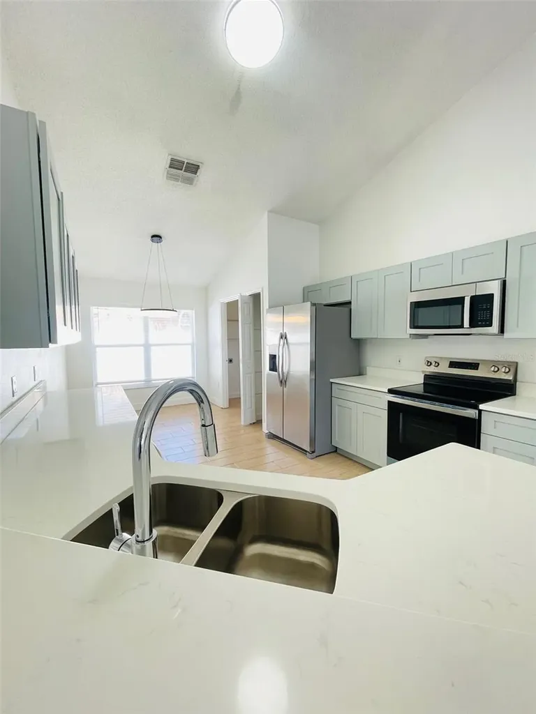 2425 Timothy Lane Kissimmee FL 34743