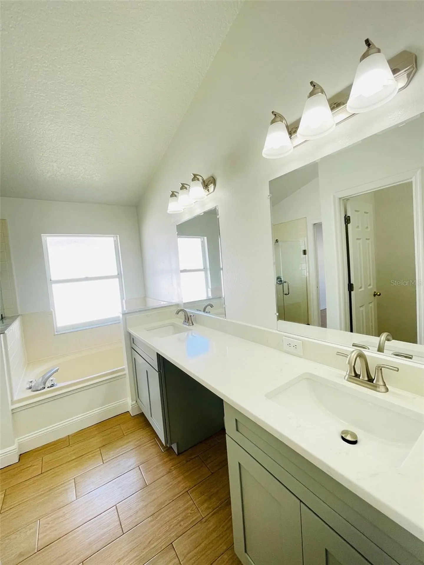 2425 Timothy Lane Kissimmee FL 34743