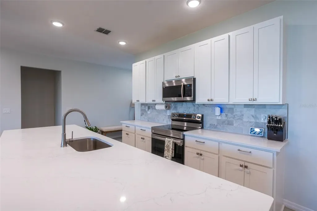 11220 Bram Bay Court San Antonio FL 33576