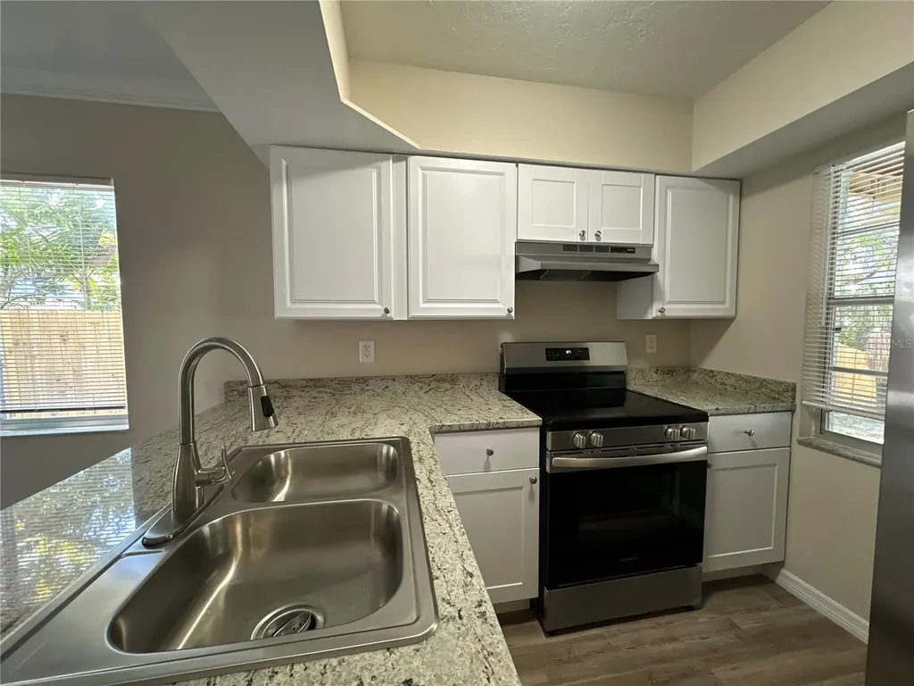 1559 7th Avenue W Bradenton FL 34205