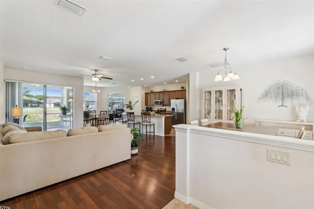 26645 Manassas Drive Leesburg FL 34748