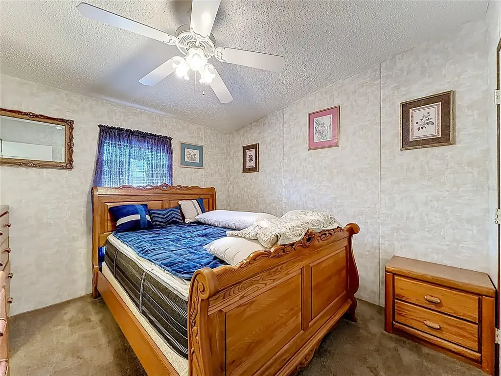 1658 Elkhart Circle Tavares FL 32778