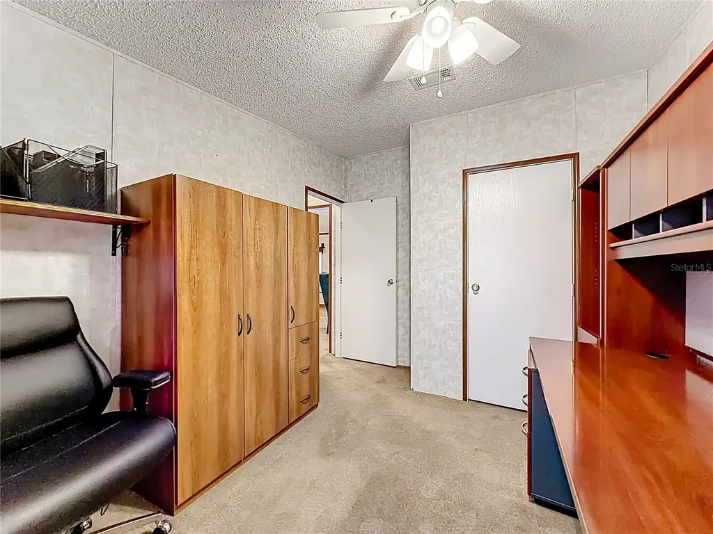 1658 Elkhart Circle Tavares FL 32778