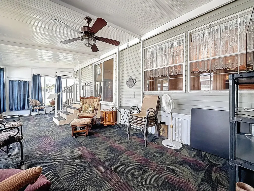 1658 Elkhart Circle Tavares FL 32778