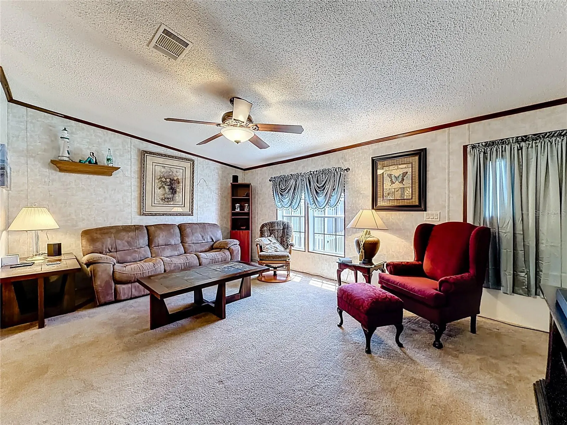 1658 Elkhart Circle Tavares FL 32778