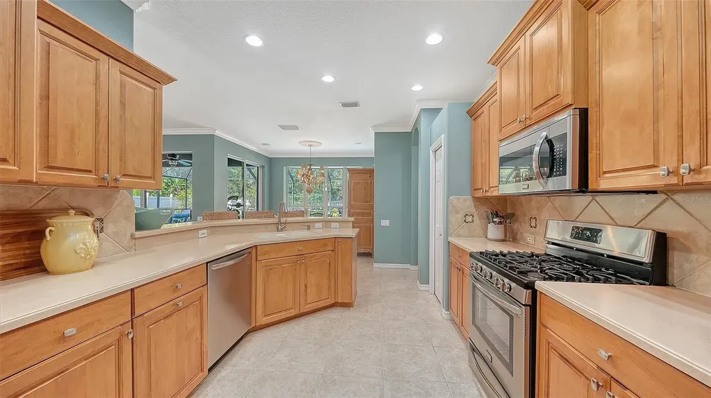 4823 Carrington Circle Sarasota FL 34243