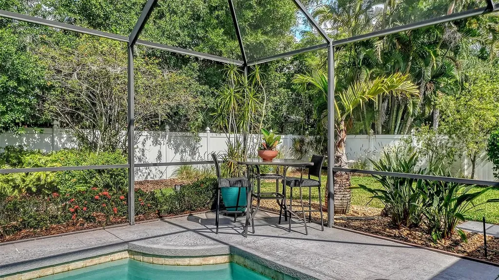 4823 Carrington Circle Sarasota FL 34243