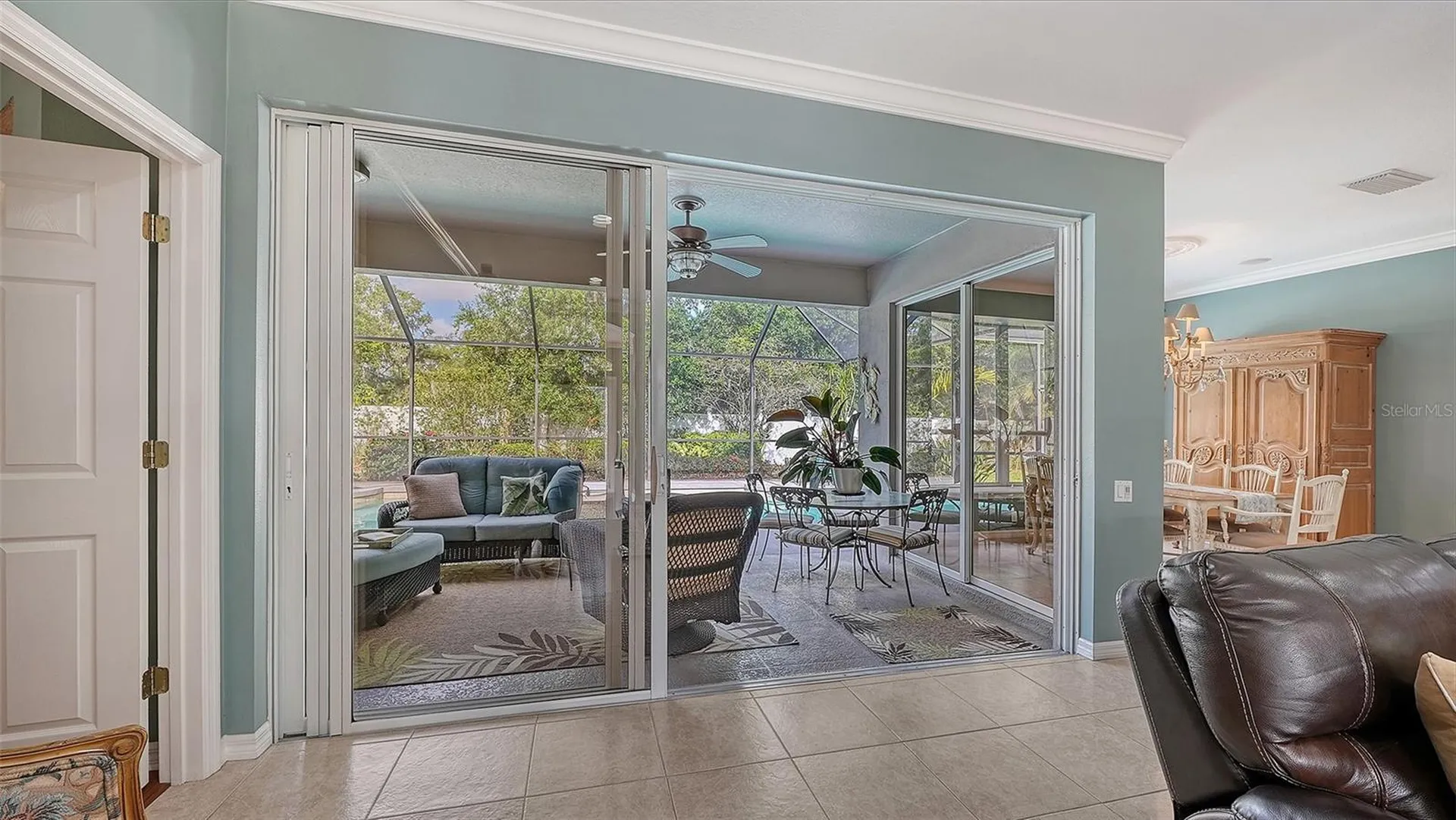 4823 Carrington Circle Sarasota FL 34243