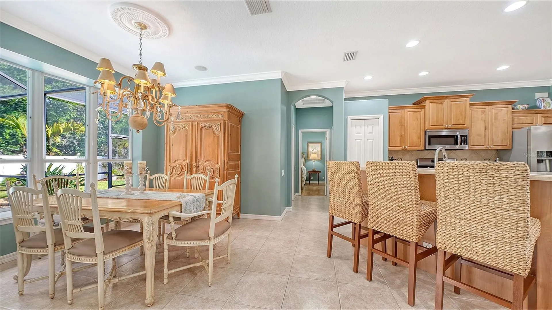 4823 Carrington Circle Sarasota FL 34243
