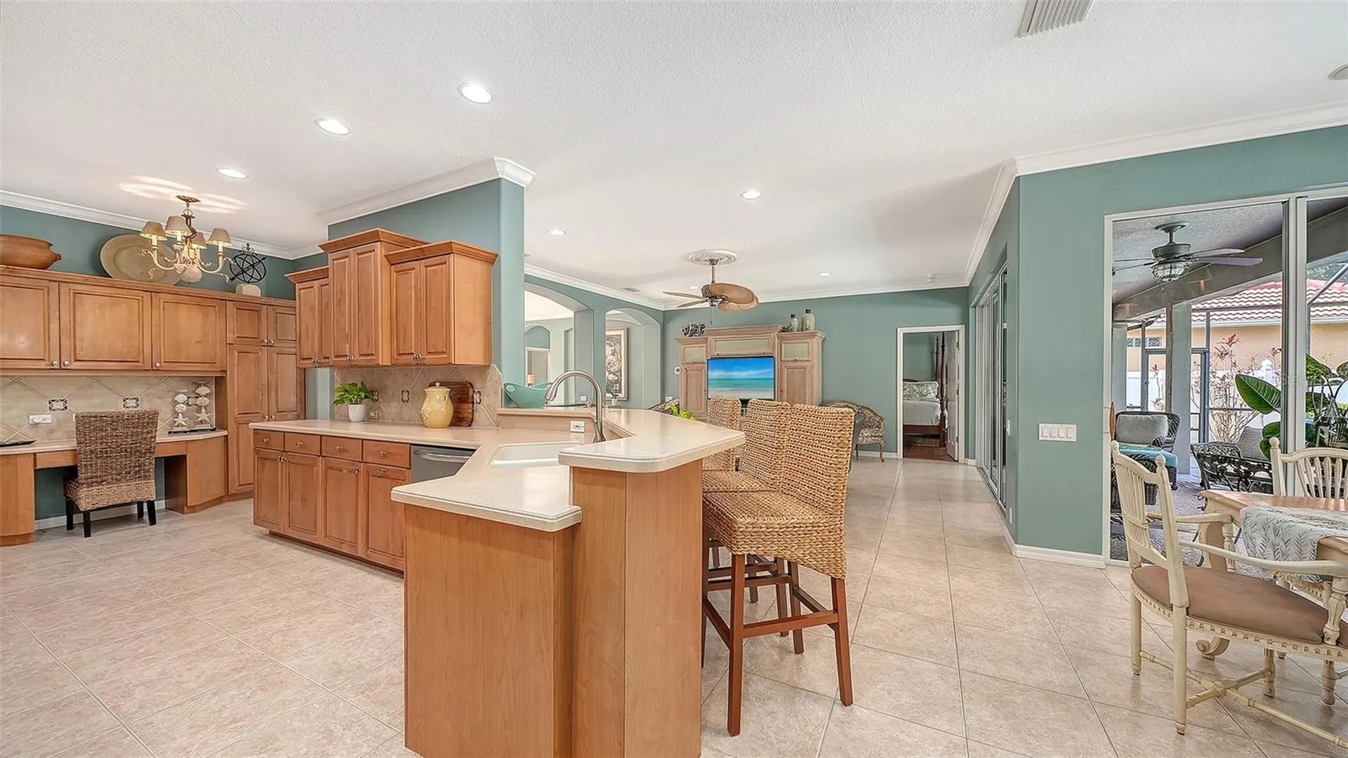 4823 Carrington Circle Sarasota FL 34243