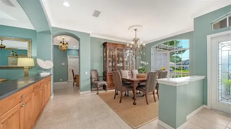 4823 Carrington Circle Sarasota FL 34243