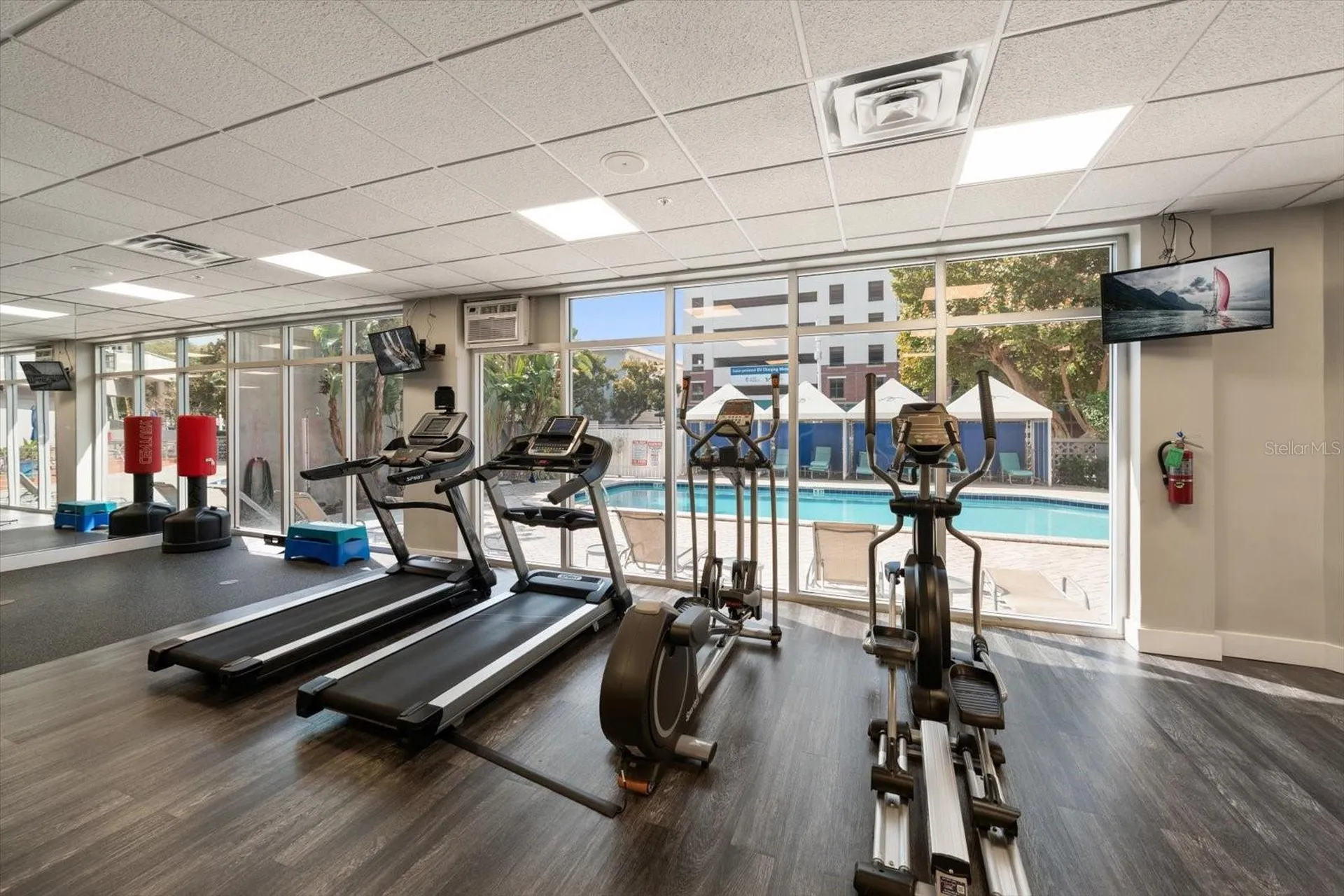 470 3rd Street S St Petersburg FL 33701