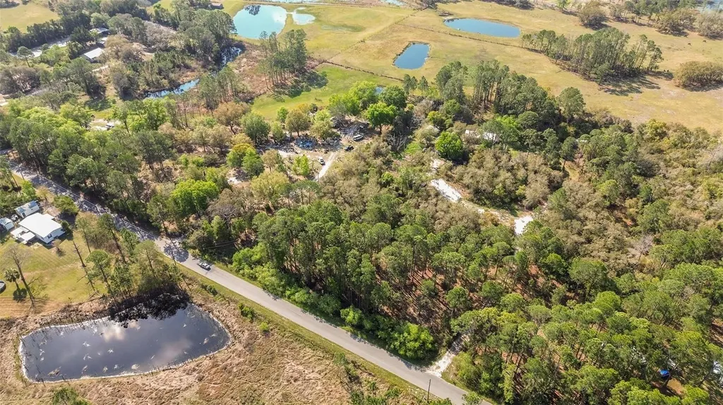 32404 Highland Lakes Road Deland FL 32720