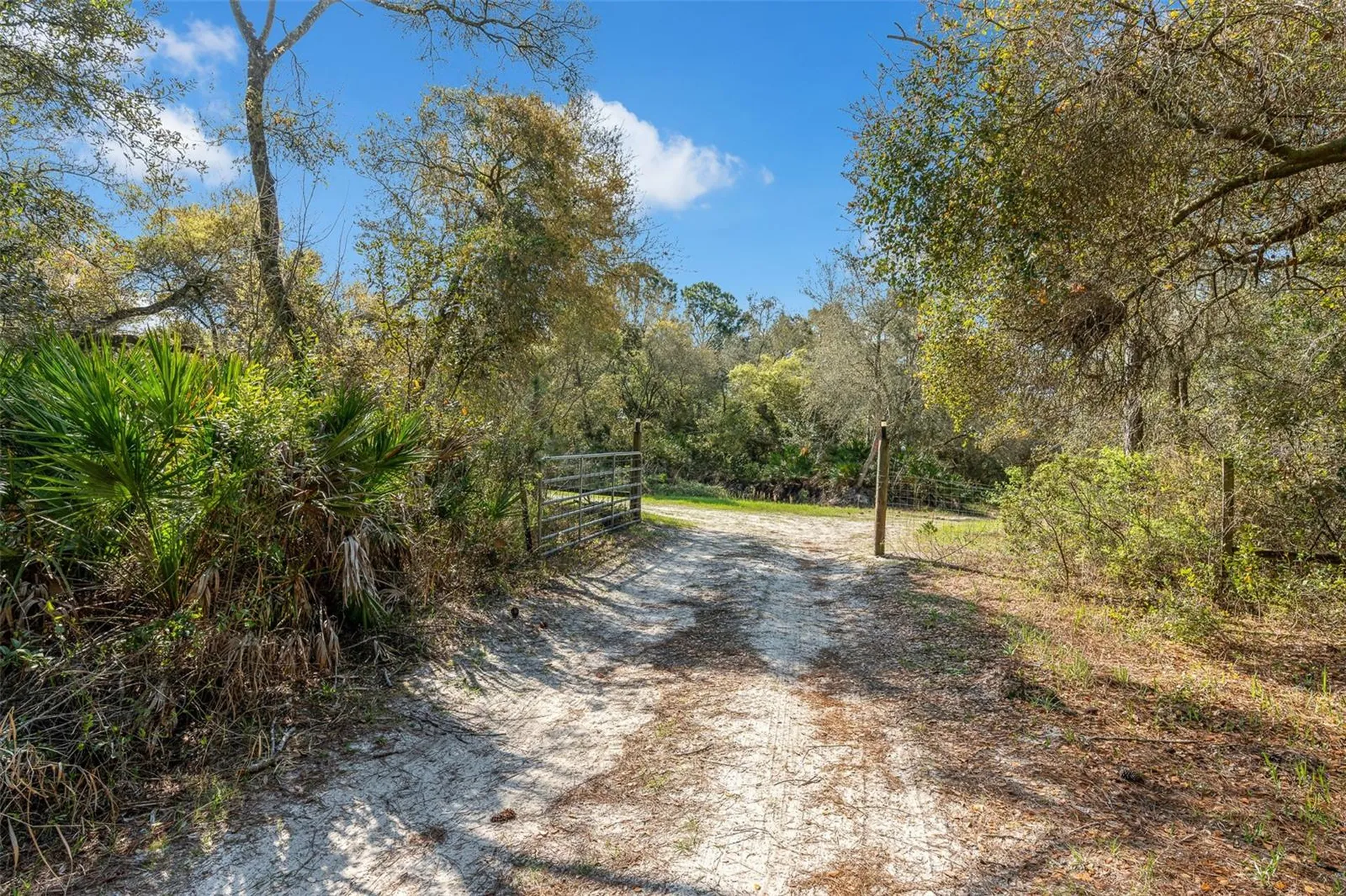 32404 Highland Lakes Road Deland FL 32720