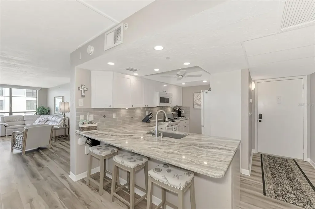 631 Alhambra Road Venice FL 34285