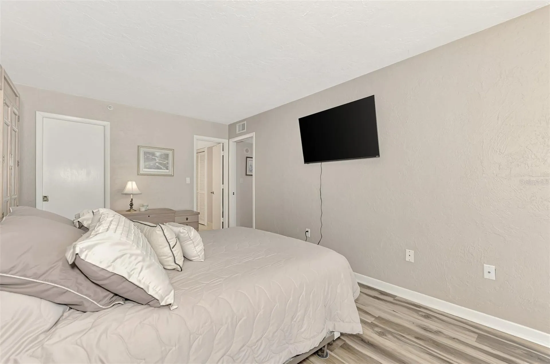631 Alhambra Road Venice FL 34285