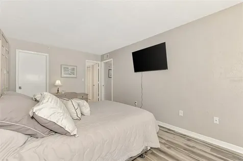 631 Alhambra Road Venice FL 34285