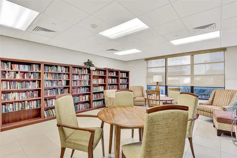 631 Alhambra Road Venice FL 34285
