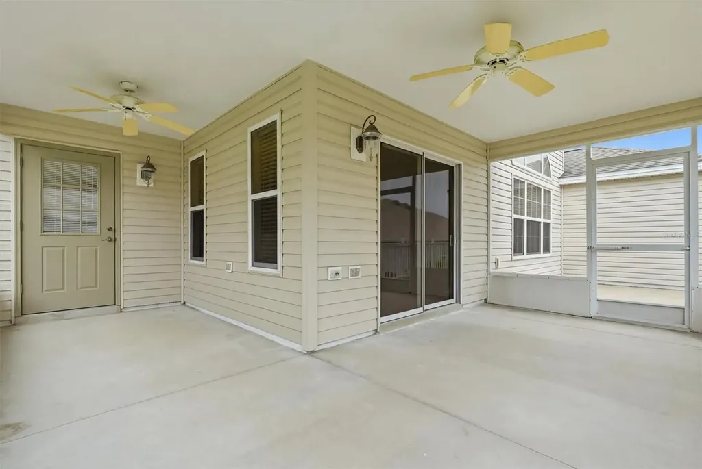 1563 Eastover Terrace The Villages FL 32162