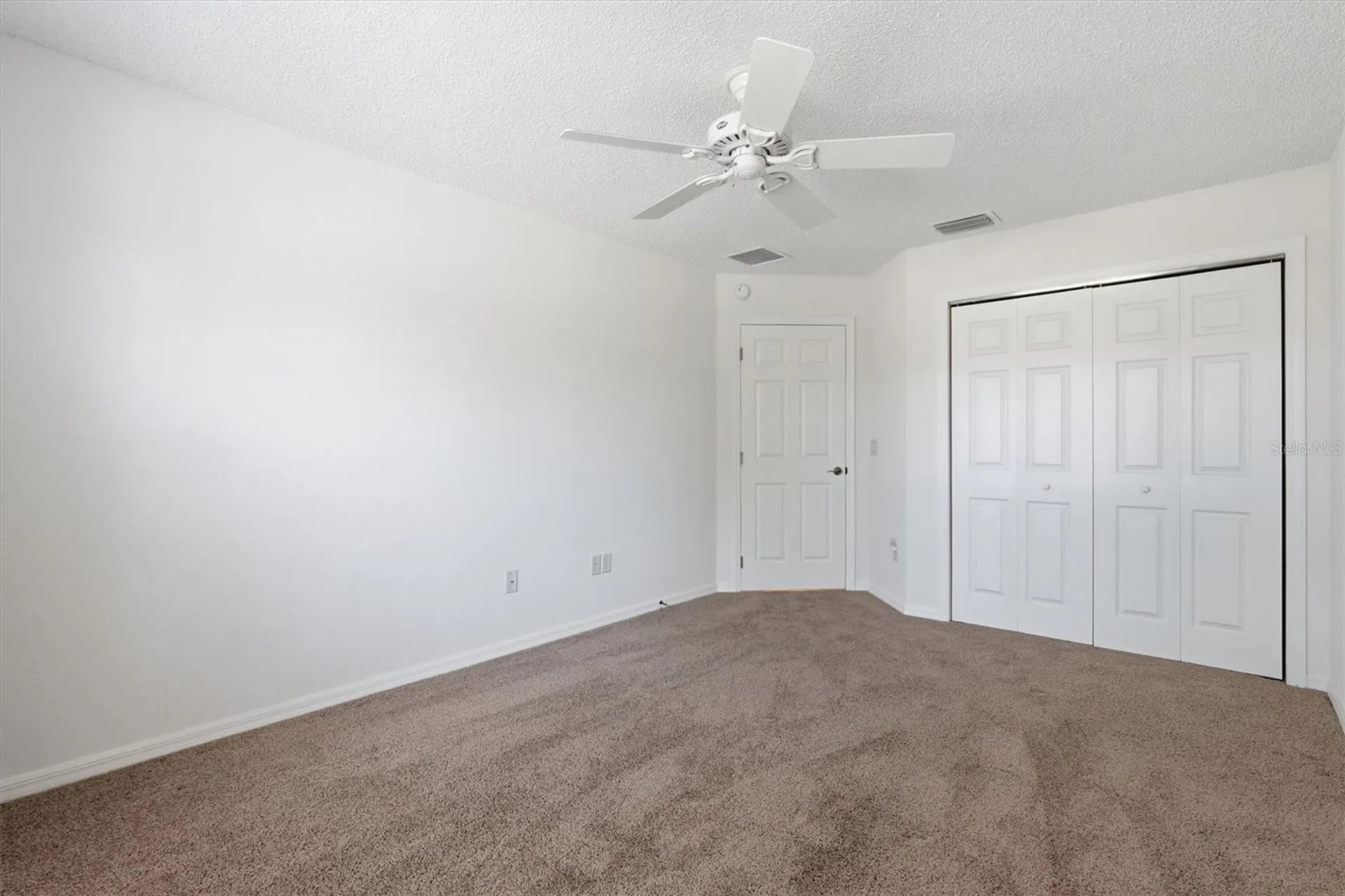 1563 Eastover Terrace The Villages FL 32162
