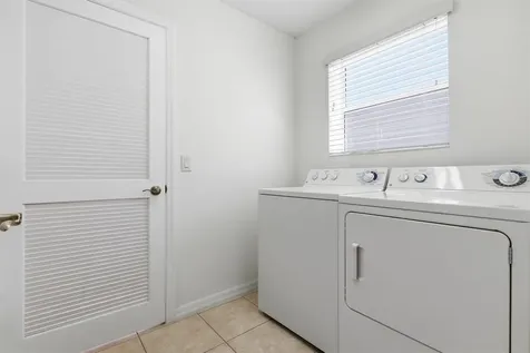 1563 Eastover Terrace The Villages FL 32162