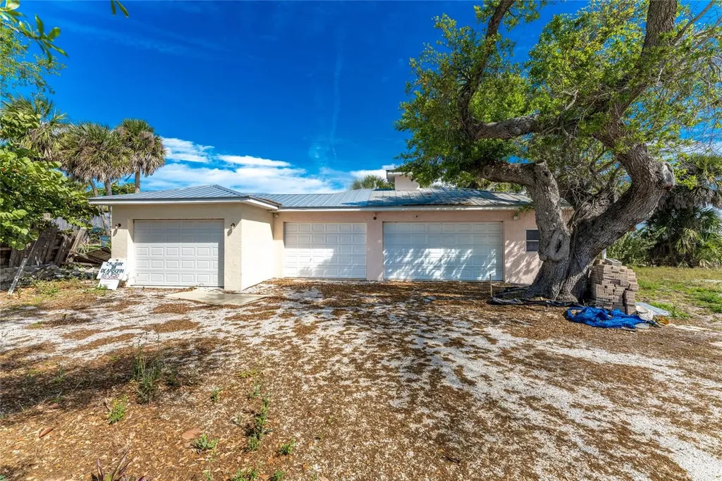 6039 Manasota Key Road Englewood FL 34223