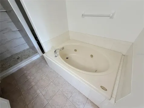 6901 Surrey Hill Place Apollo Beach FL 33572