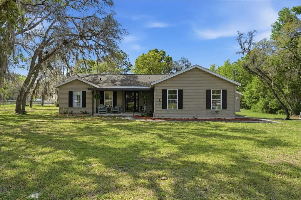 12680 SW 98th Street Dunnellon FL 34432