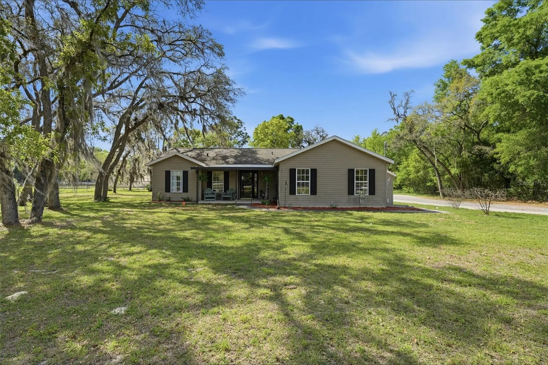 12680 SW 98th Street Dunnellon FL 34432