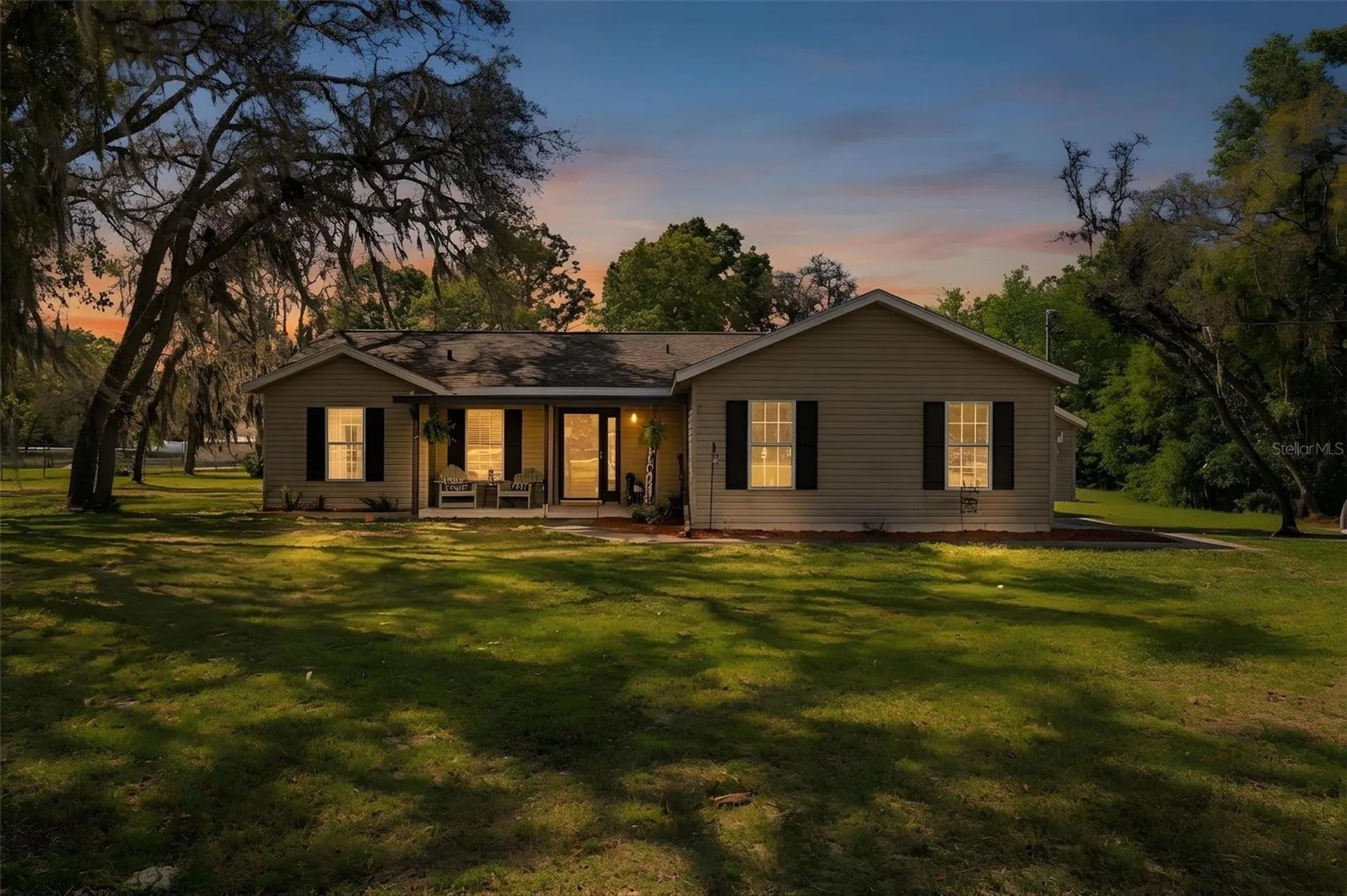 12680 SW 98th Street Dunnellon FL 34432