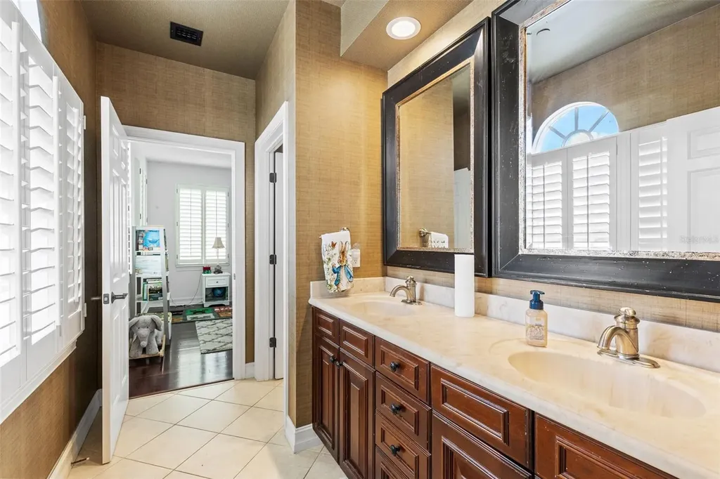 3884 Lower Park Road Orlando FL 32814