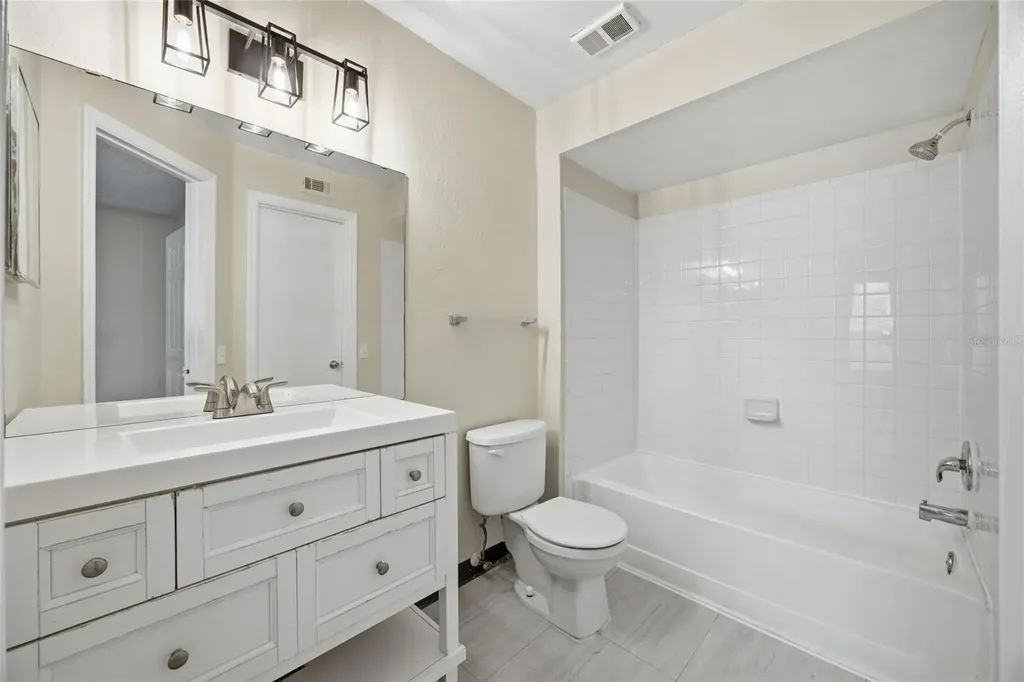 4532 Commander Drive Orlando FL 32822