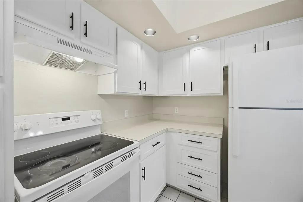 4532 Commander Drive Orlando FL 32822