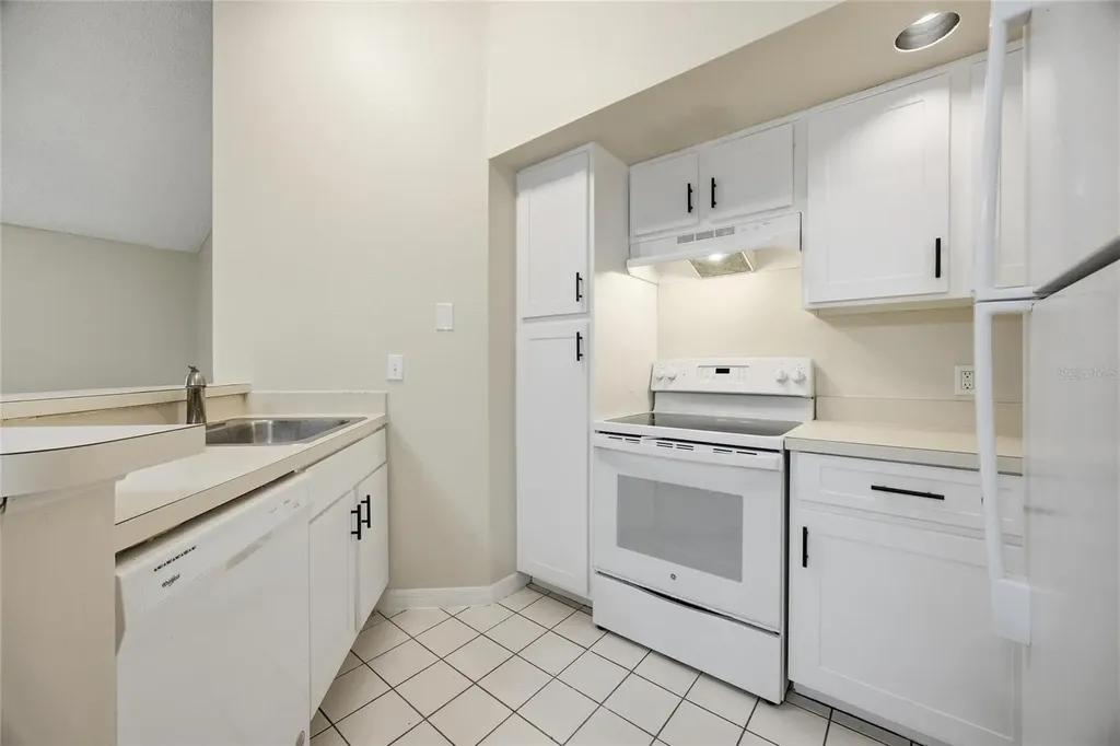 4532 Commander Drive Orlando FL 32822