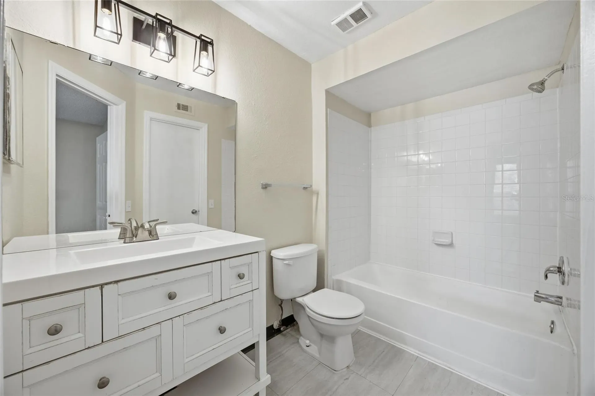 4532 Commander Drive Orlando FL 32822