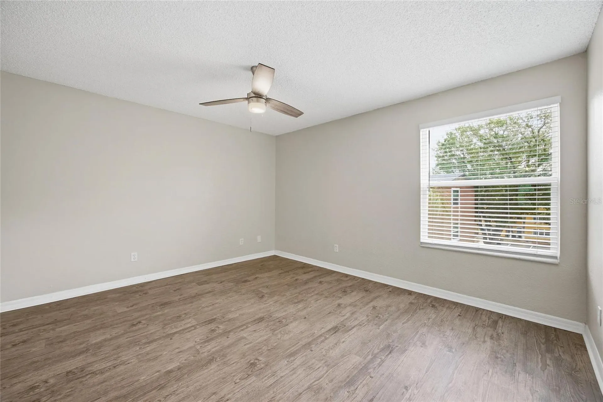 4532 Commander Drive Orlando FL 32822