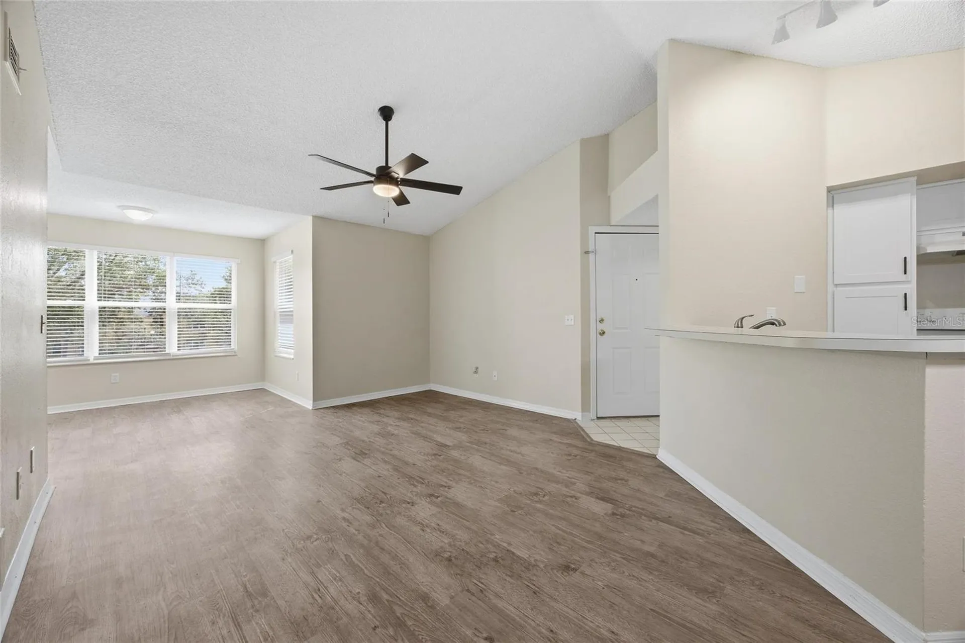 4532 Commander Drive Orlando FL 32822