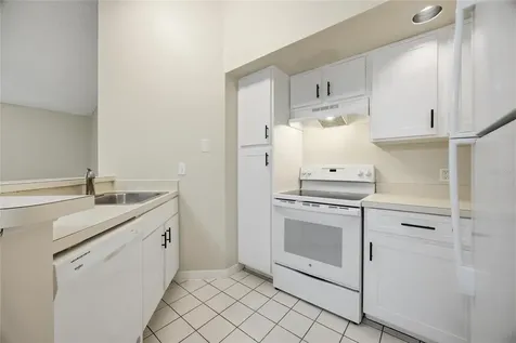 4532 Commander Drive Orlando FL 32822