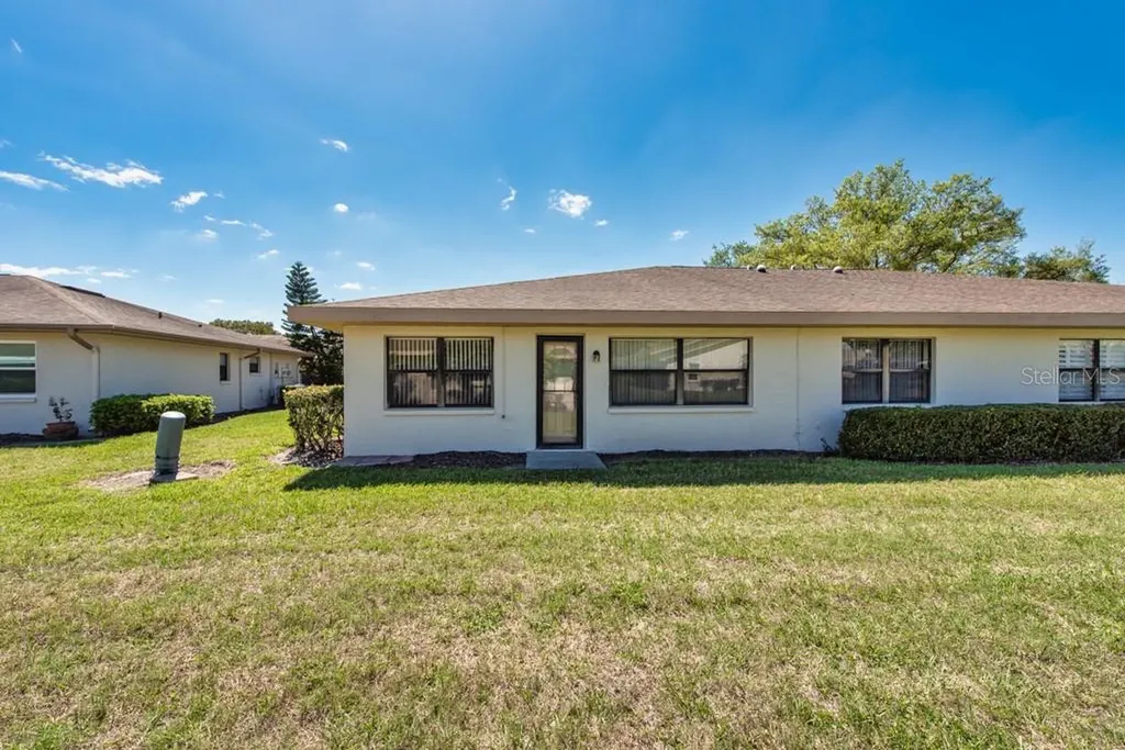 1605 Leland Drive Sun City Center FL 33573