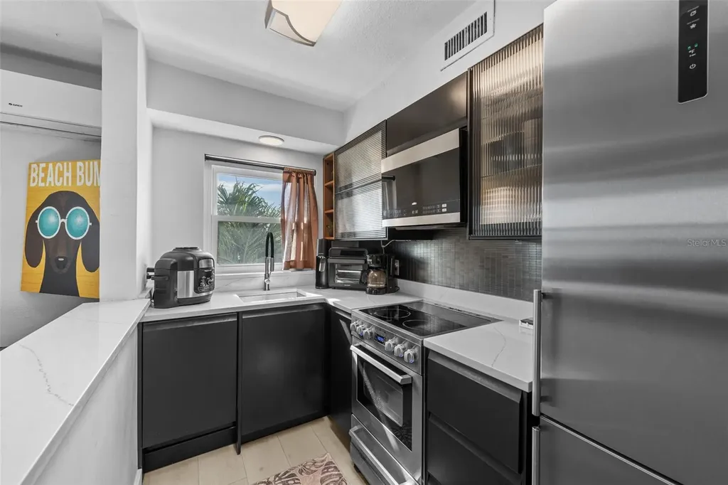 11430 3rd Street E Treasure Island FL 33706