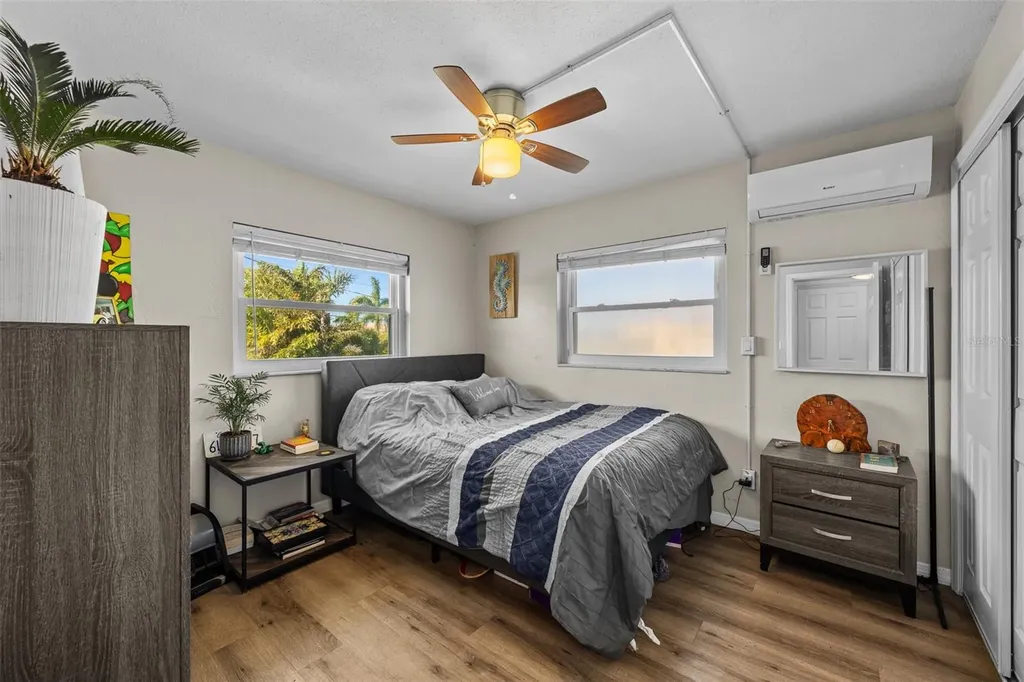 11430 3rd Street E Treasure Island FL 33706